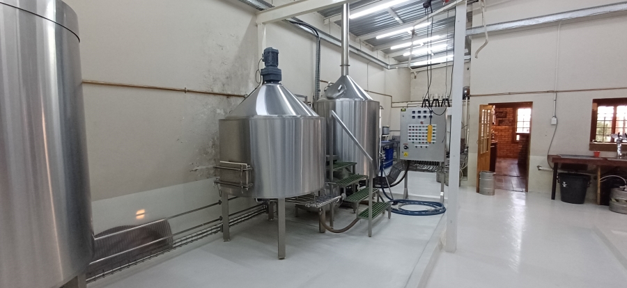 7 Bedroom Property for Sale in Harpington A H North West